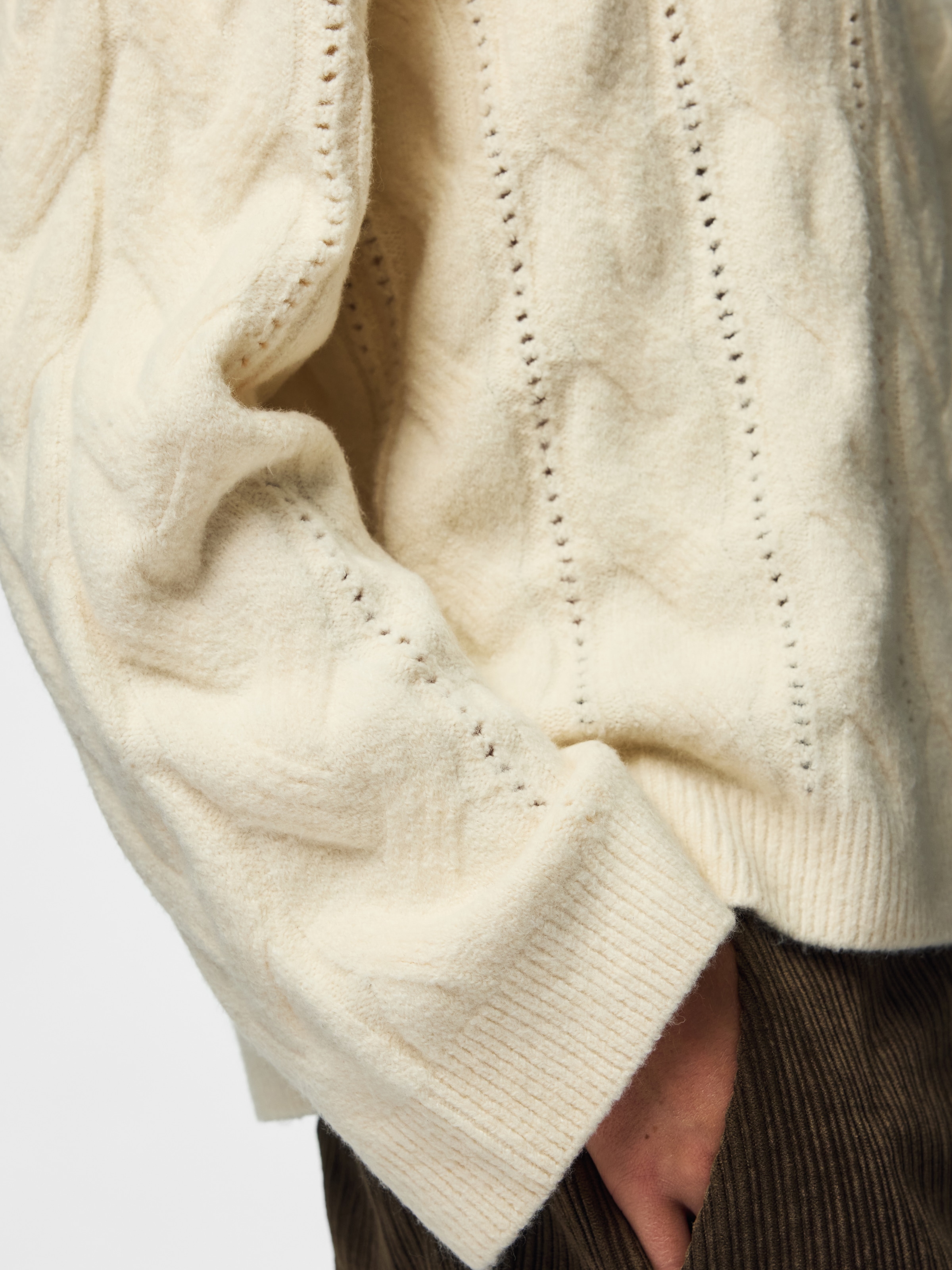 pieces Strickpullover »PCKATHY LS O-NECK CABLE KNIT NOOS BC« Materialmix, Zopfstrickmuster