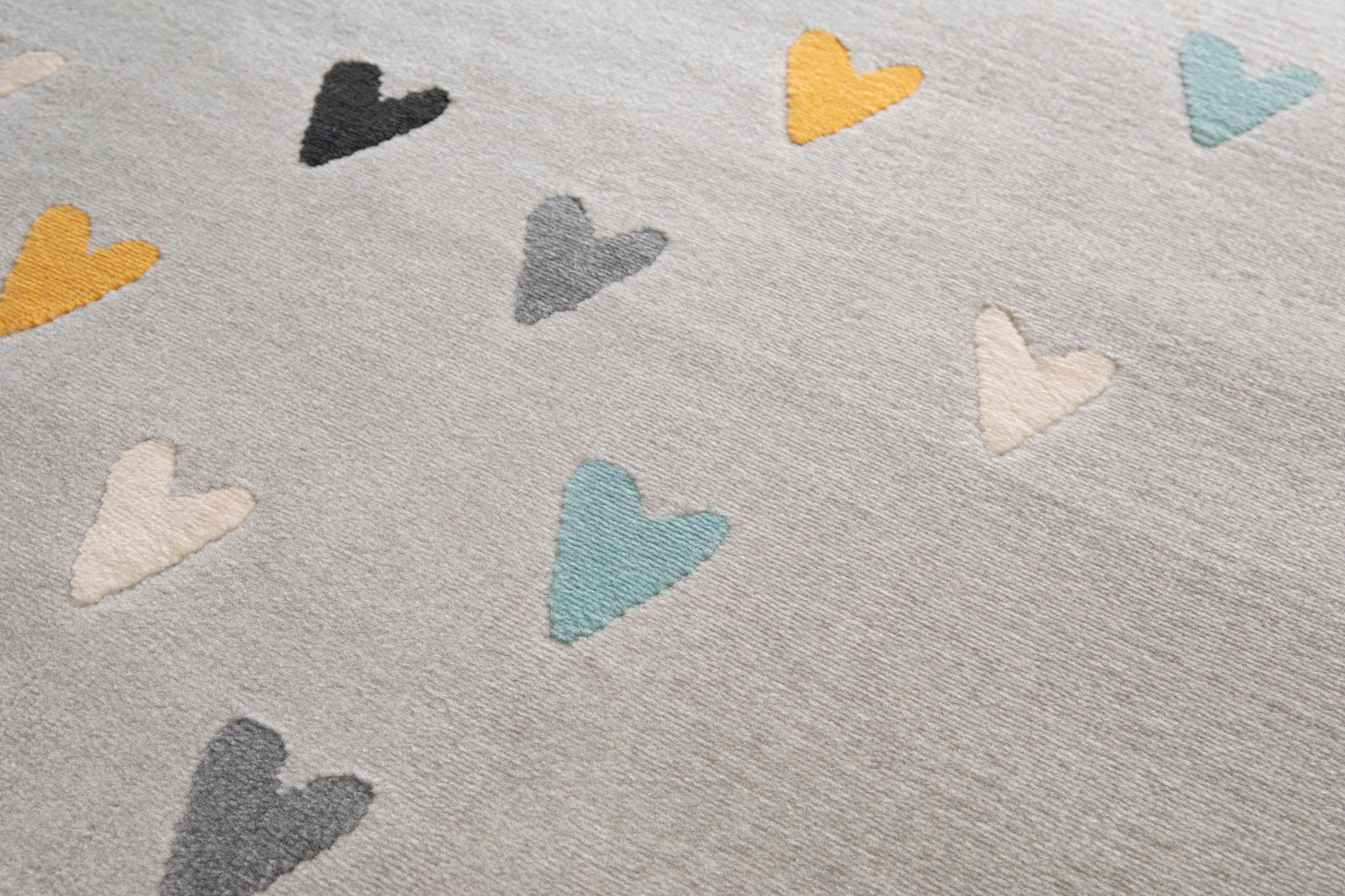 Primaflor-Ideen in Textil Kinderteppich »COCOON - Herzregen«, rechteckig, 6 mm Höhe, Kurzflor, Motiv Wolke & Herzen