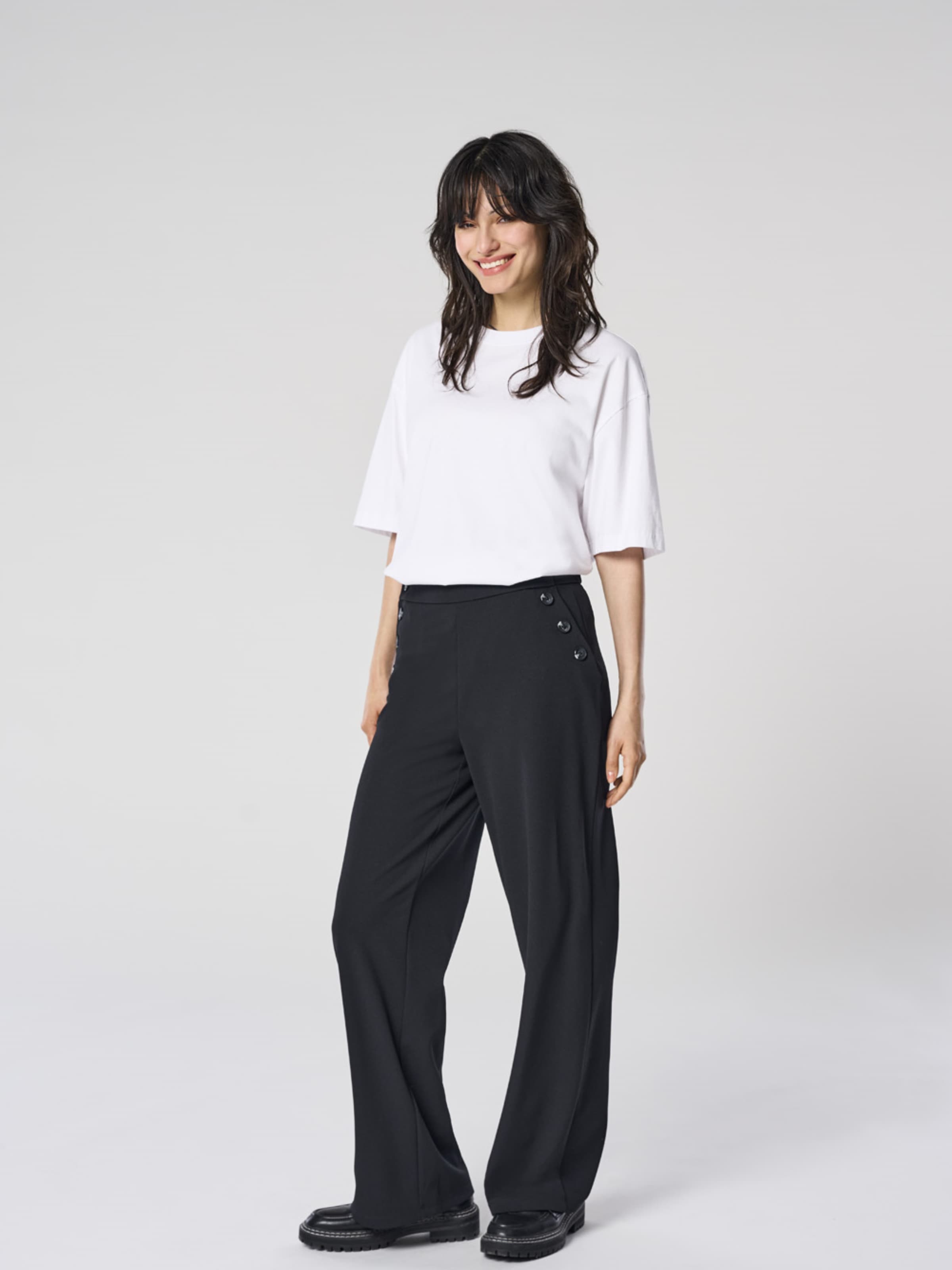 ONLY Schlupfhose »ONLRINA BUTTON PANT JRS NOOS«  mit Knopf-Details