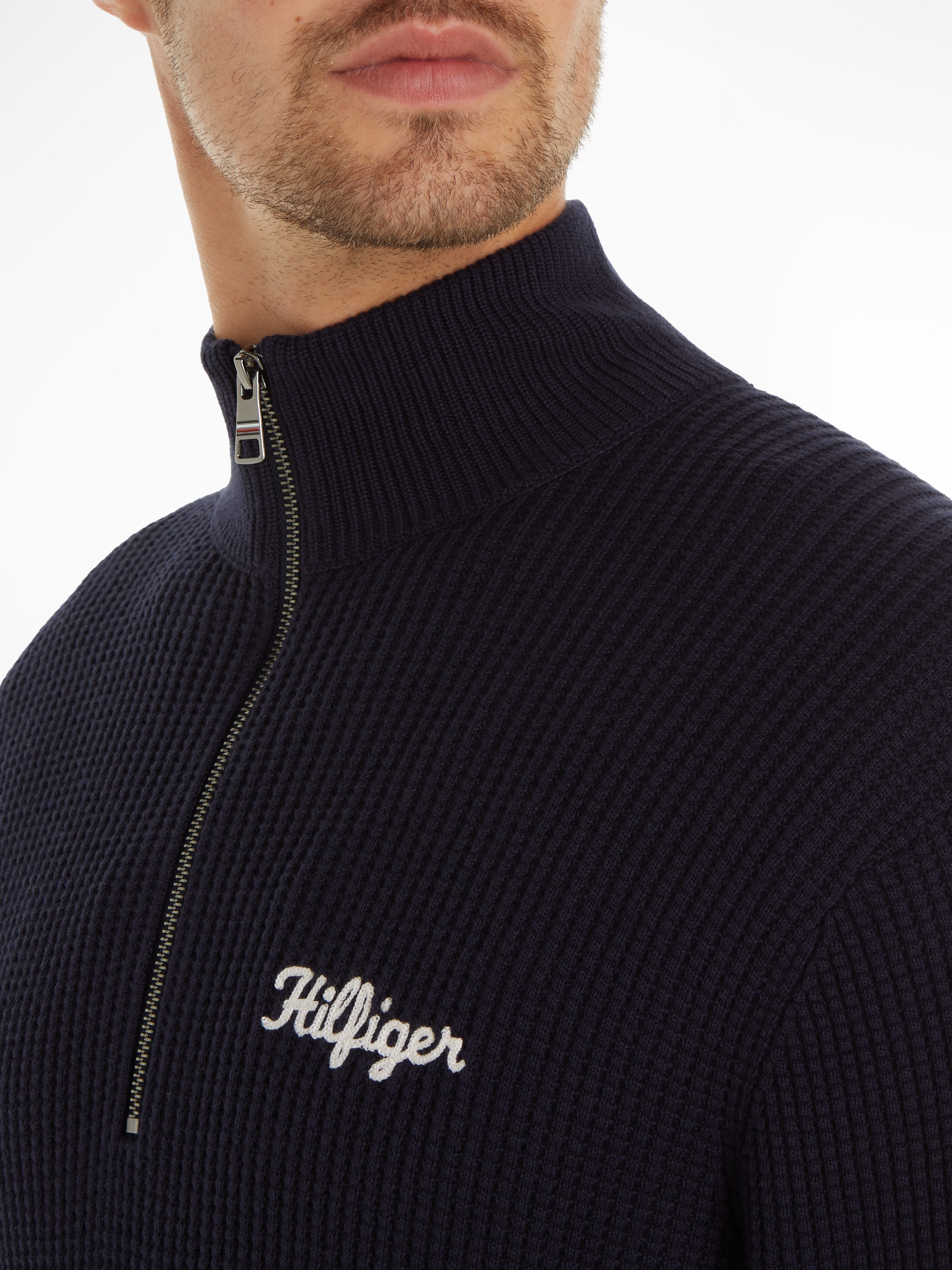 Tommy Hilfiger Rundhalspullover »HILFIGER GRAPHIC WAFFLE ZIP MOCK«