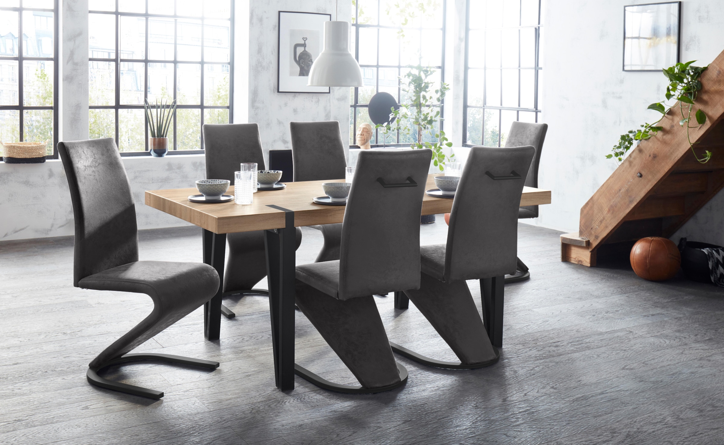 Home affaire Esszimmerstuhl »Ziri Schwingstuhl« (Set) 2 Stk.Bezug aus strapazierfähiger Microfaser, schwarzes Metallgestell