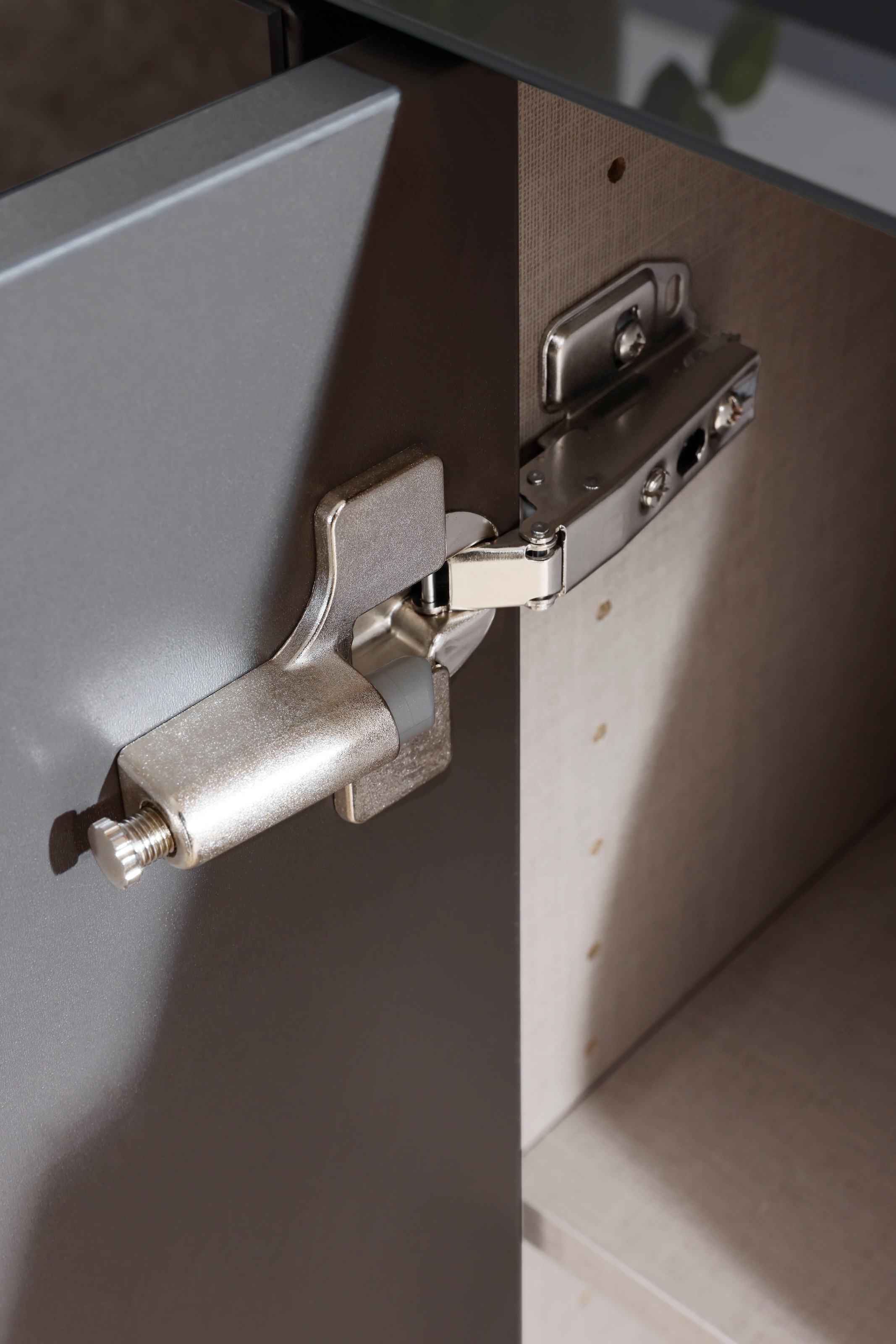 rauch Nachtkommode »Nachttisch Nachtschrank Nachtkonsole FLIPP« Breite 40 cm,  mit 3 Schubladen und Soft-Close-Funktion