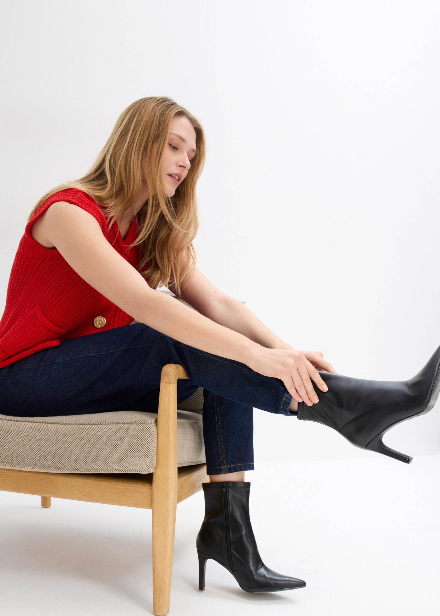bonprix Mom-Jeans hoher Bund, verkürzte Beinlänge, lockere Passform, mit Elasthan-Anteil