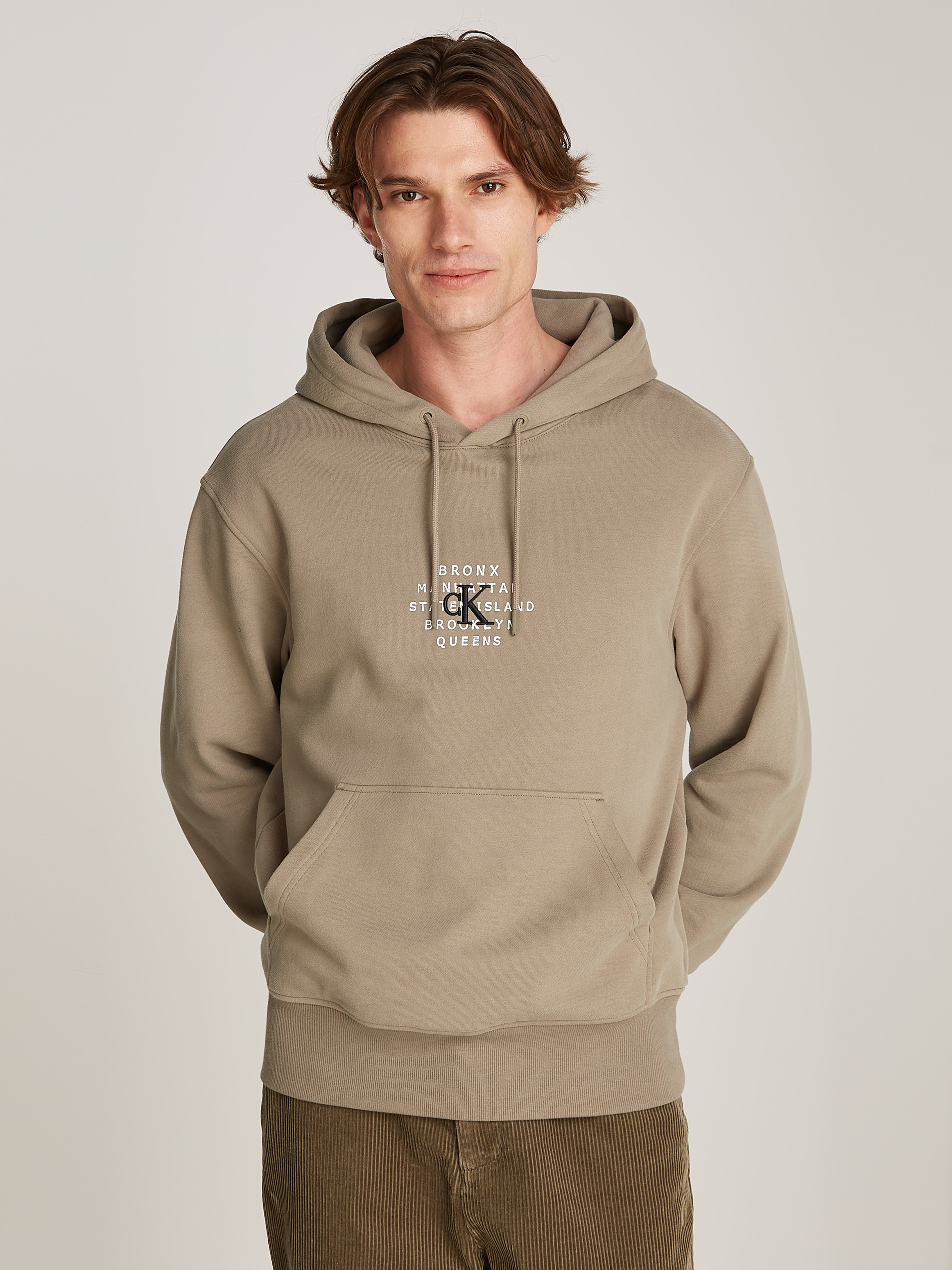 Calvin Klein Jeans Sweatshirt »NYC STAMP GRAPHIC HOODIE«, mit Logostickerei