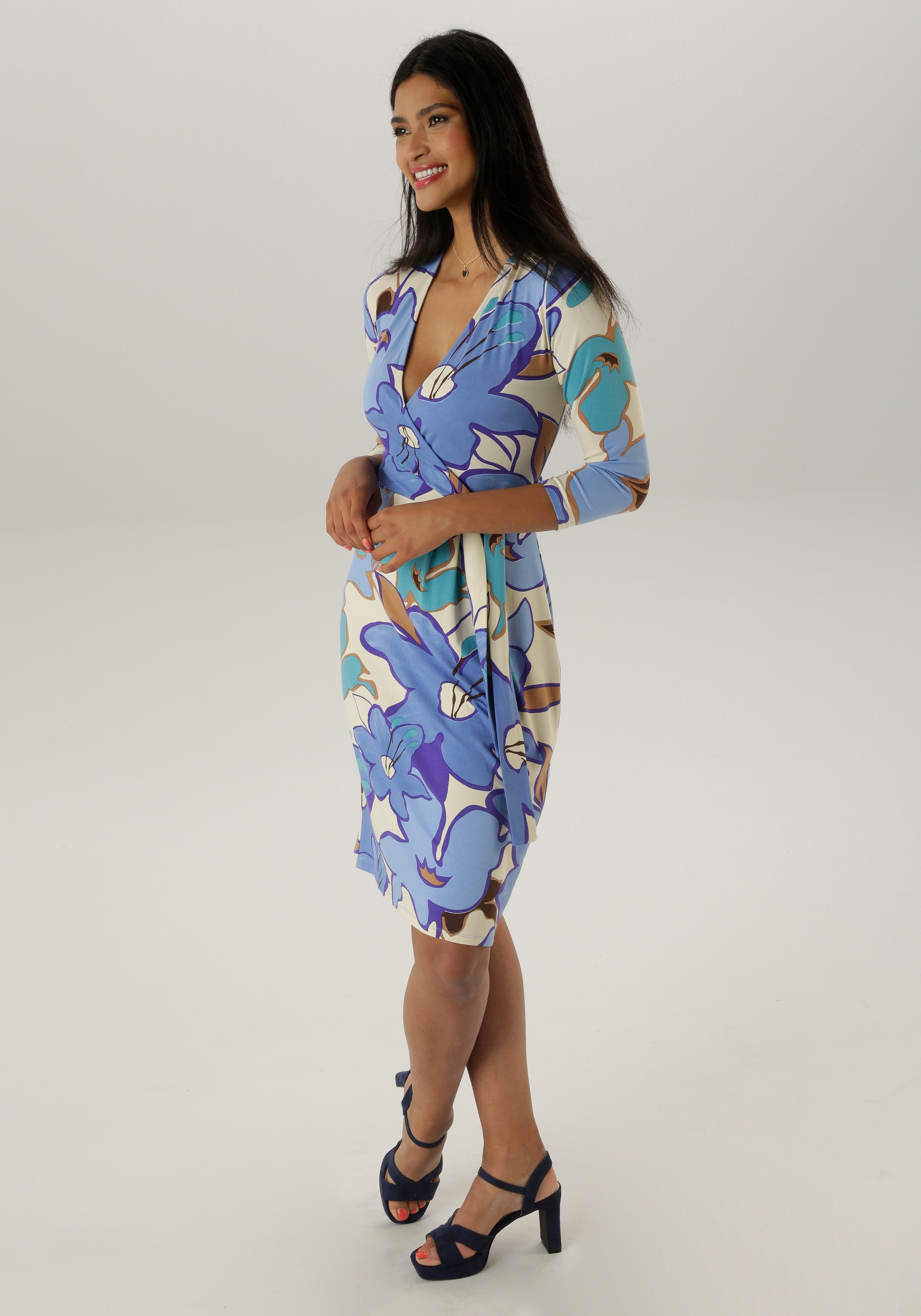 Aniston SELECTED Jerseykleid, in femininer Wickel-Optik