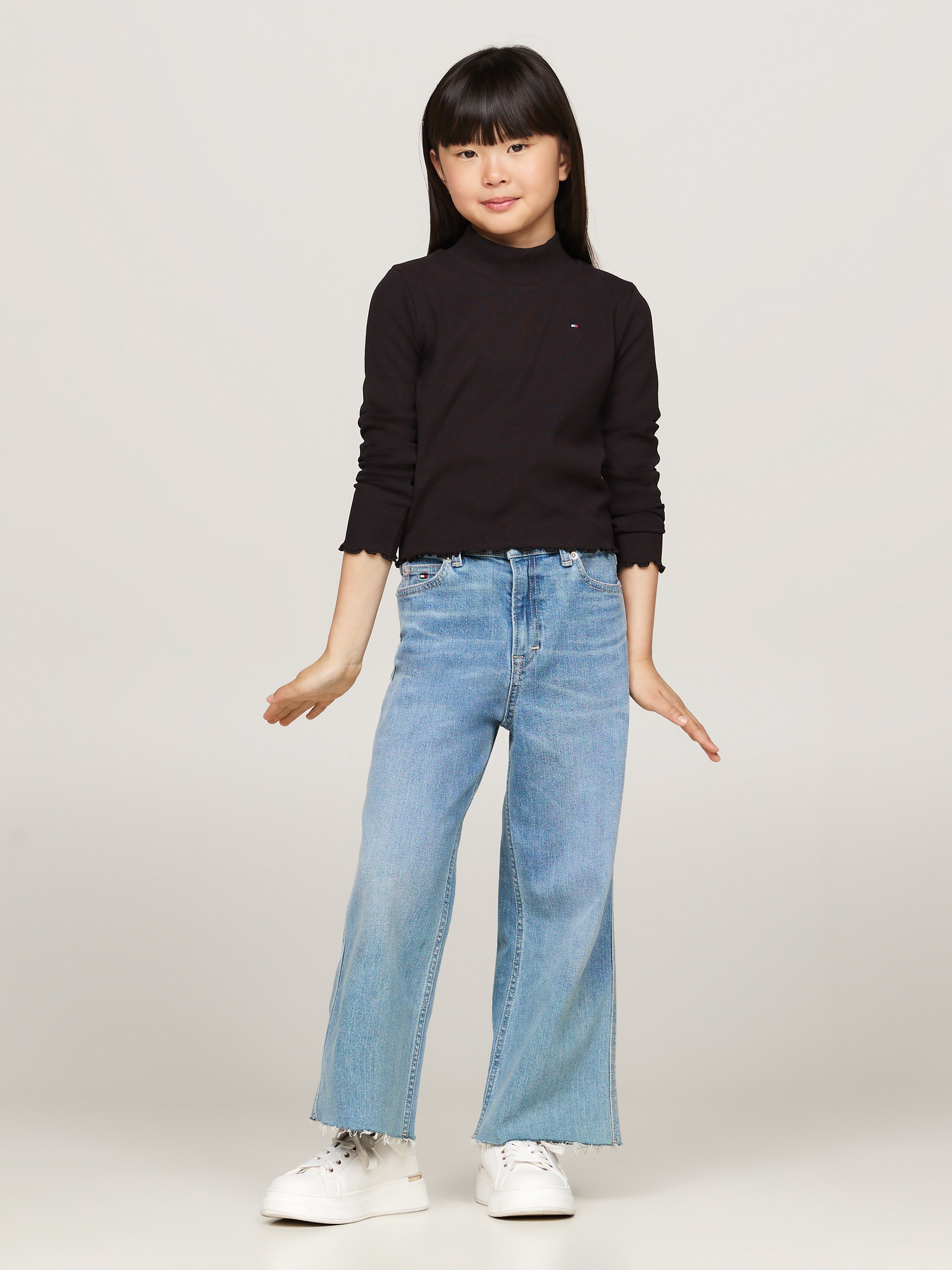 Tommy Hilfiger Langarmshirt »MOCK NECK RIB TOP LS«, mit Babylock-Saum, Logostickerei