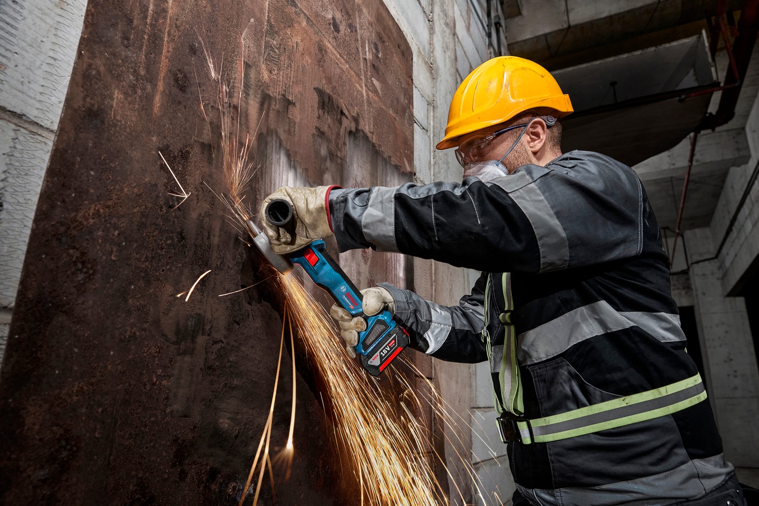Bosch Professional Akku-Winkelschleifer »»GWS 18V-11«« ohne Akku, ohne Ladegerät