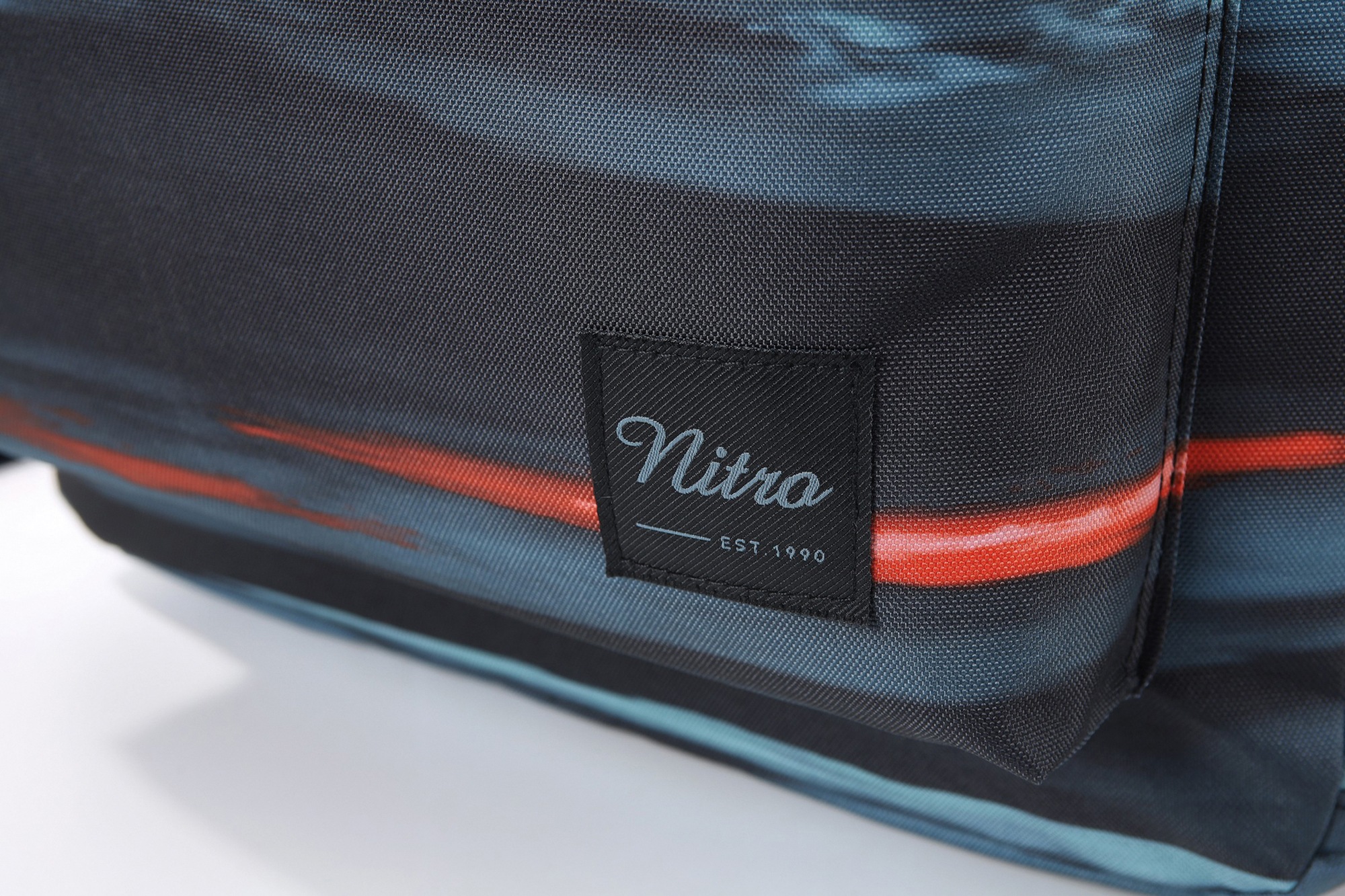 NITRO Freizeitrucksack »Urban Plus«, Daypack, Streetpack im Retro-Look, Alltagsrucksack, Schulrucksack