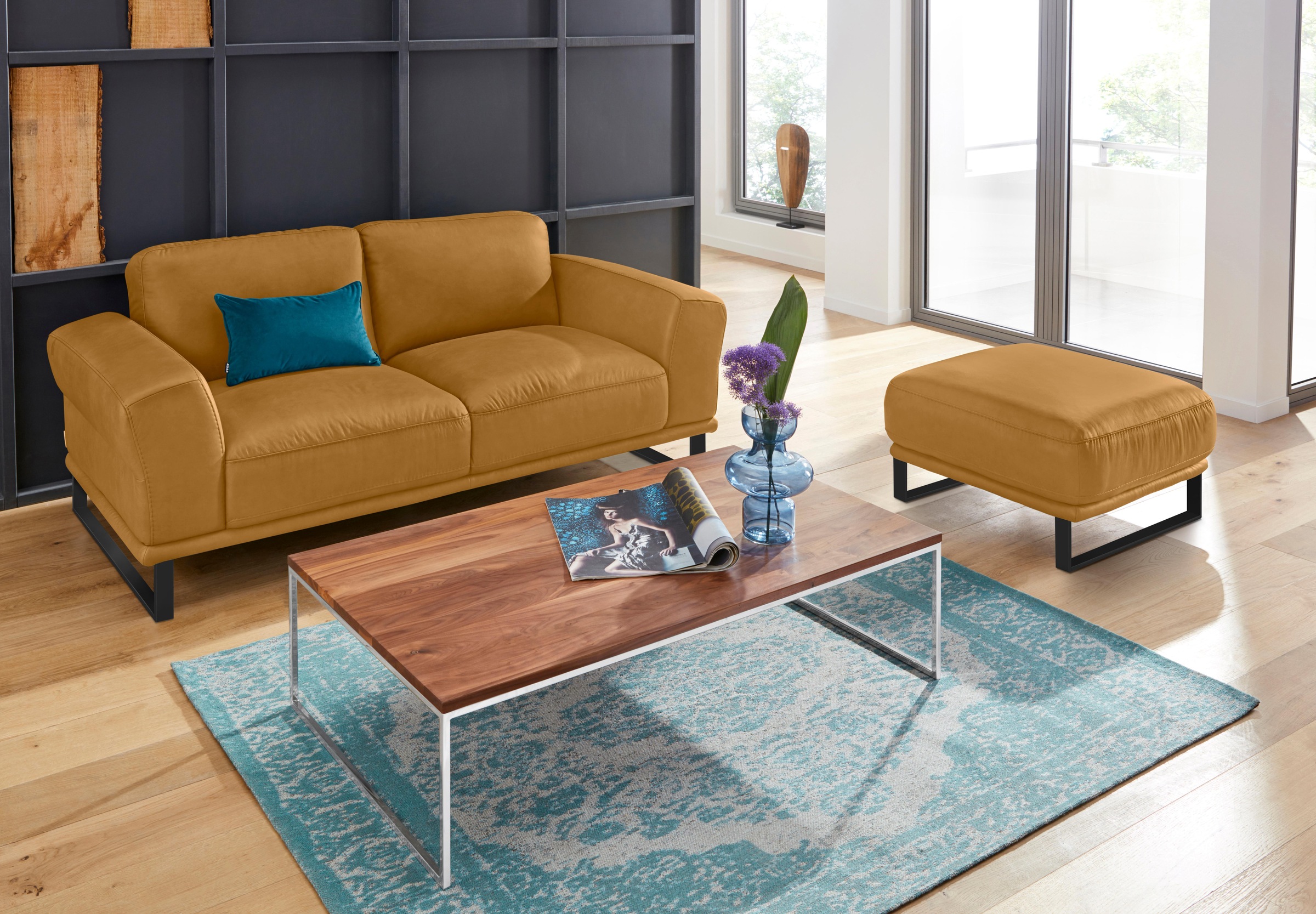 W.SCHILLIG Hocker »montanaa«, mit Metallkufen in Schwarz pulverbeschichtet, Breite 71 cm