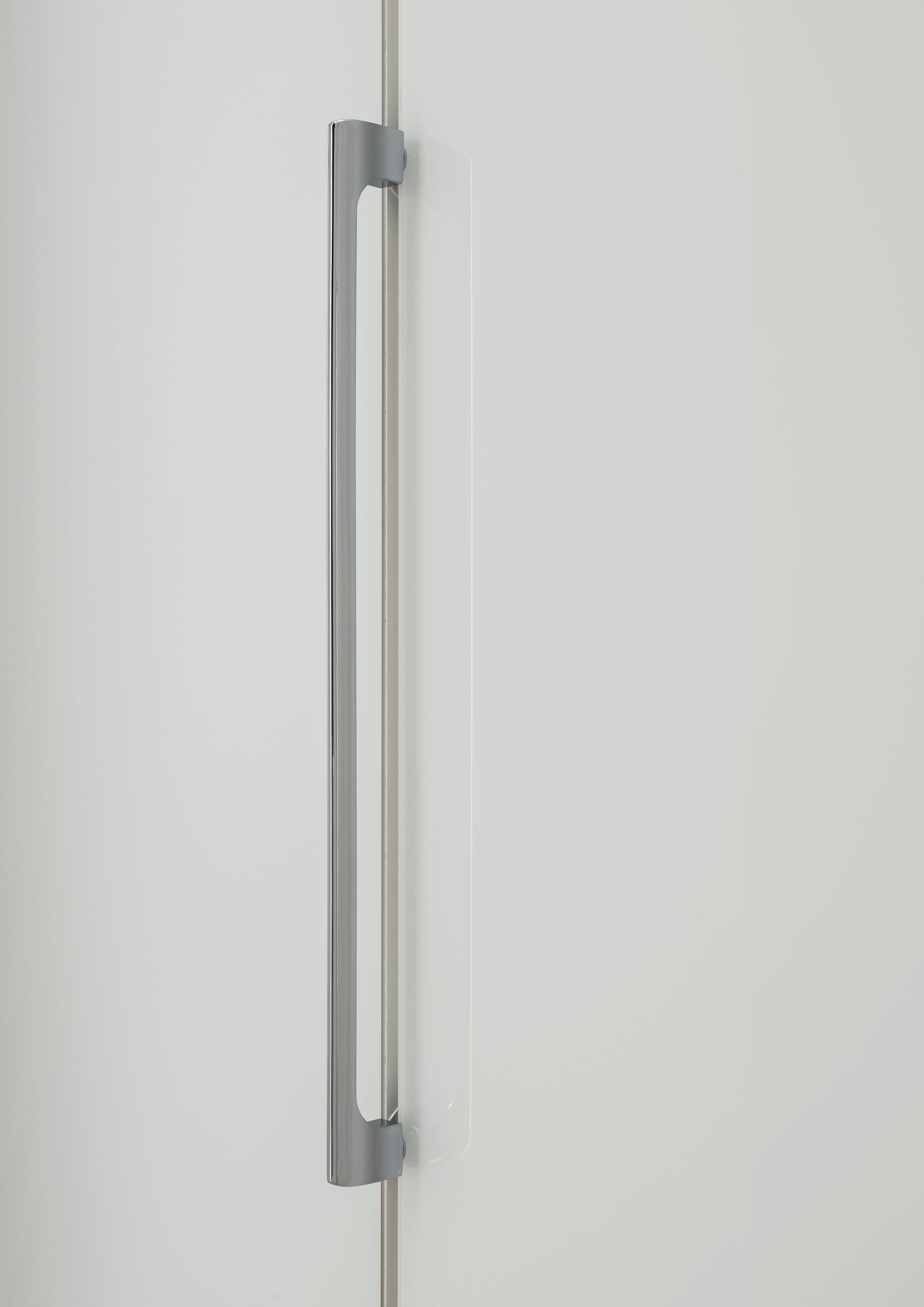 WIEMANN Kleiderschrank »Monaco, Kleiderschrank, Schrank, Wäscheschrank, mit edler Glasfront« 2 Breiten, 2 Höhen 216/236 cm auswählbar, MADE IN GERMANY,  hochwertigen Beschläge inkl. Türdämpfung, variable Inneneinteilung