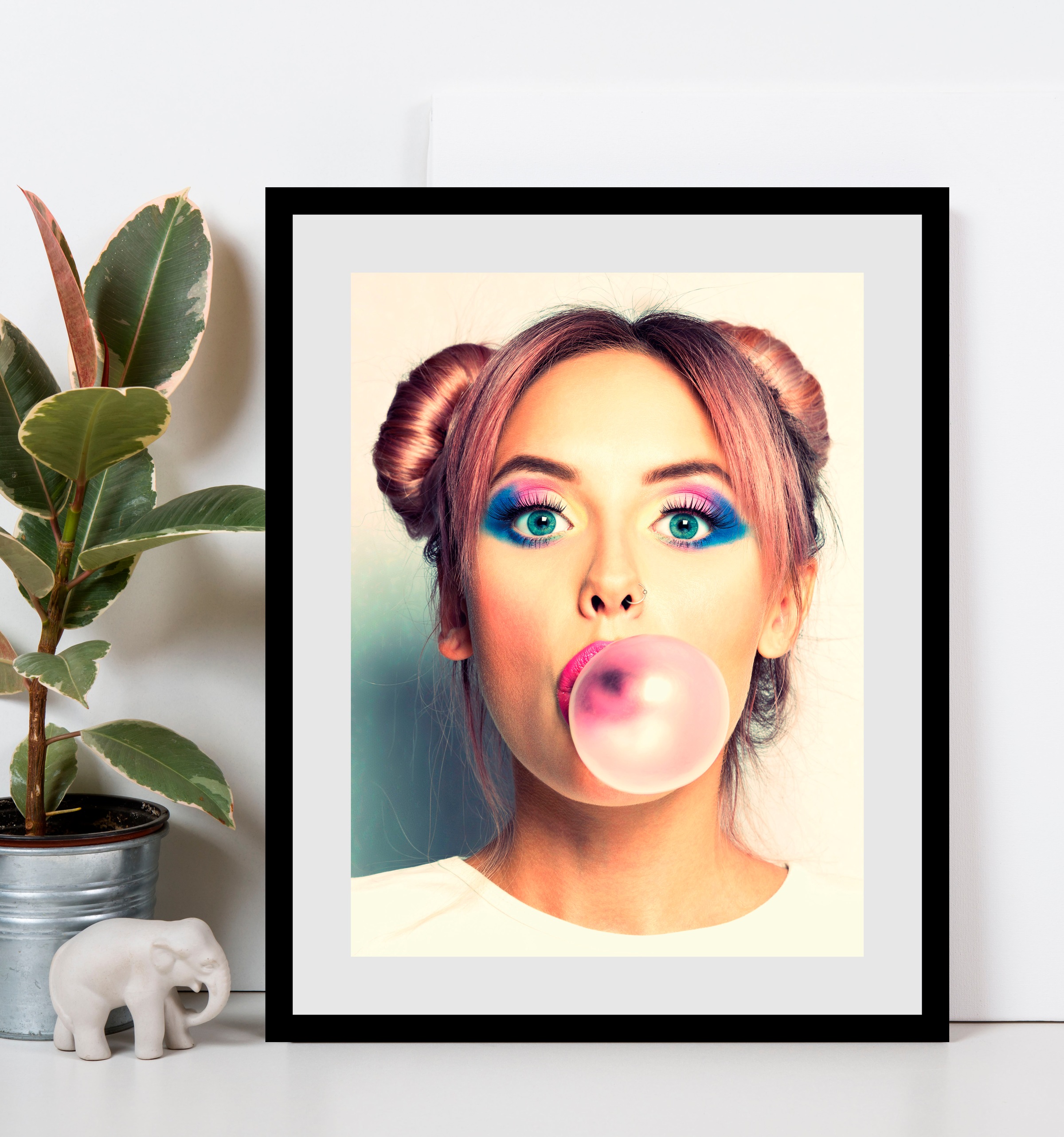 queence Bild »Bubblegum«, Frau-Bilder von Frauen-Art-Kunst-Fashion-Mode-Mag günstig online kaufen